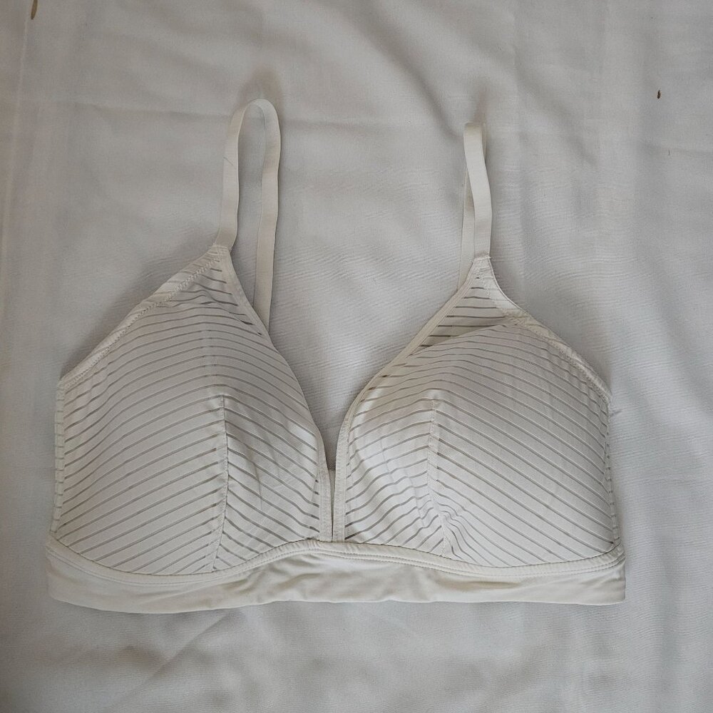 Auden Women's White Sheer Lace Striped Overlay Slightly Lined‎ Bralette Size XL - Picture 3 of 14